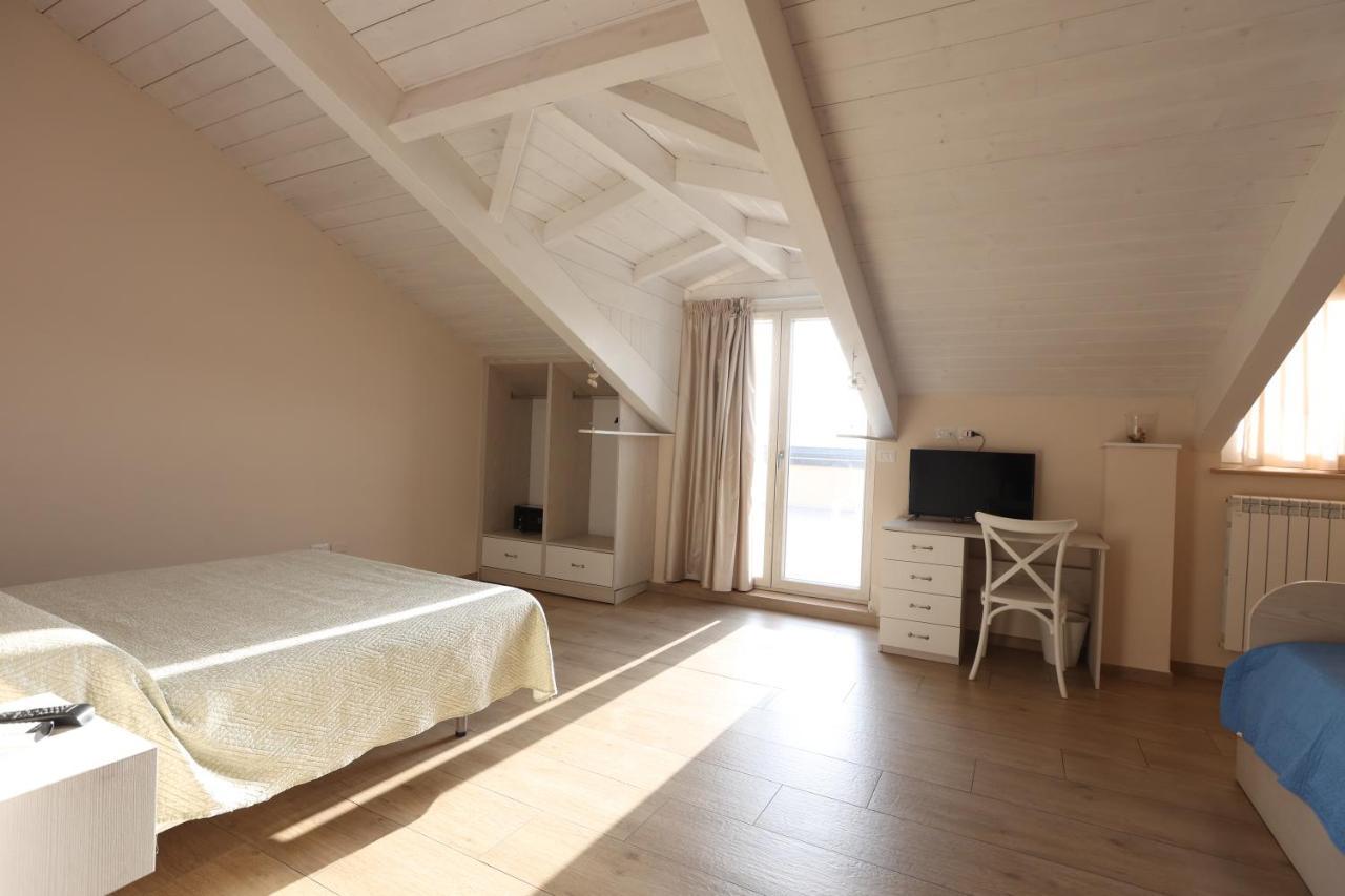 B&B Oliveto カゼルタ エクステリア 写真